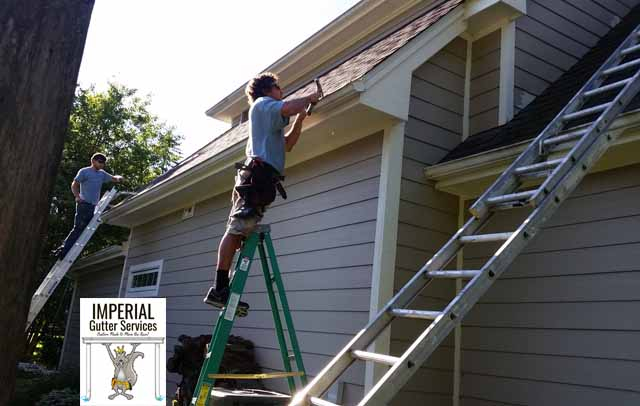 ImperialGutter's tweet photo. Quality work, that's all we do ✔️
.
.
.
.
.
#ImperialGutterServices #GutterTuneUp #GutterCleaning #Maintenance #GutterRepair #Installation #Powerwashing #SaintCharles #IL https://t.co/U49K9n9hpt