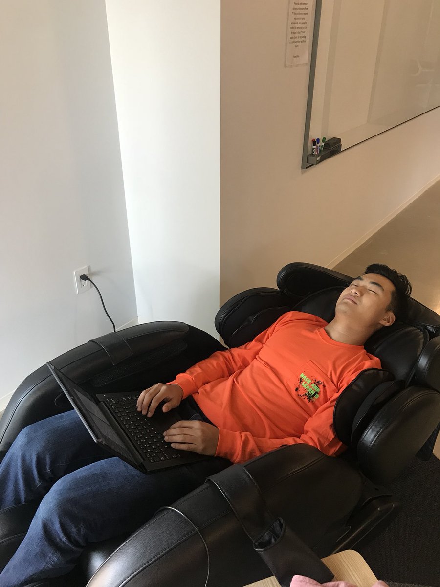 HackandLearn13's tweet image. #hackandlearn13 has begun!!! Happy hacking