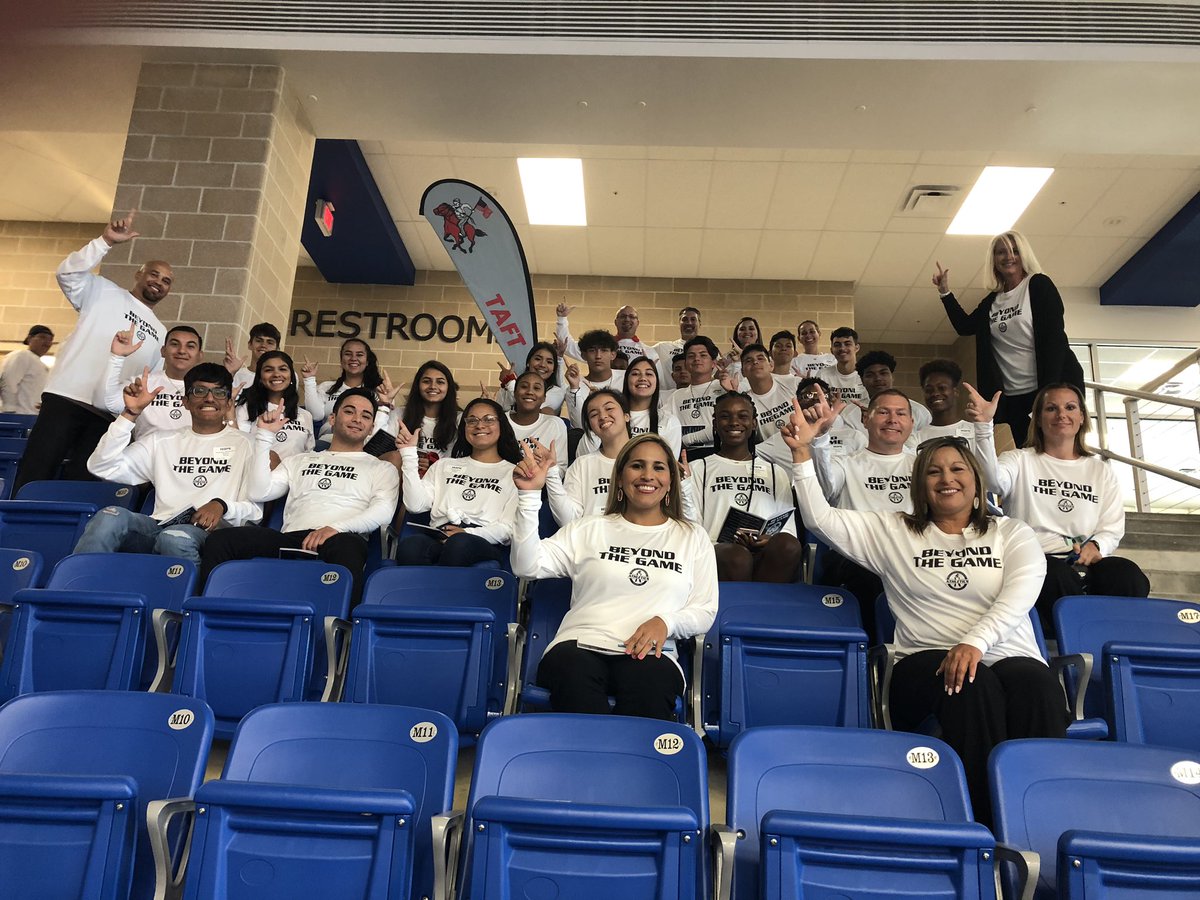 Raiders at the Servant Leadership Summit today! #RaiderPride <a href="/NISDTaft/">Taft HS</a> <a href="/2Wordstv/">2Words</a> #LEADNISD