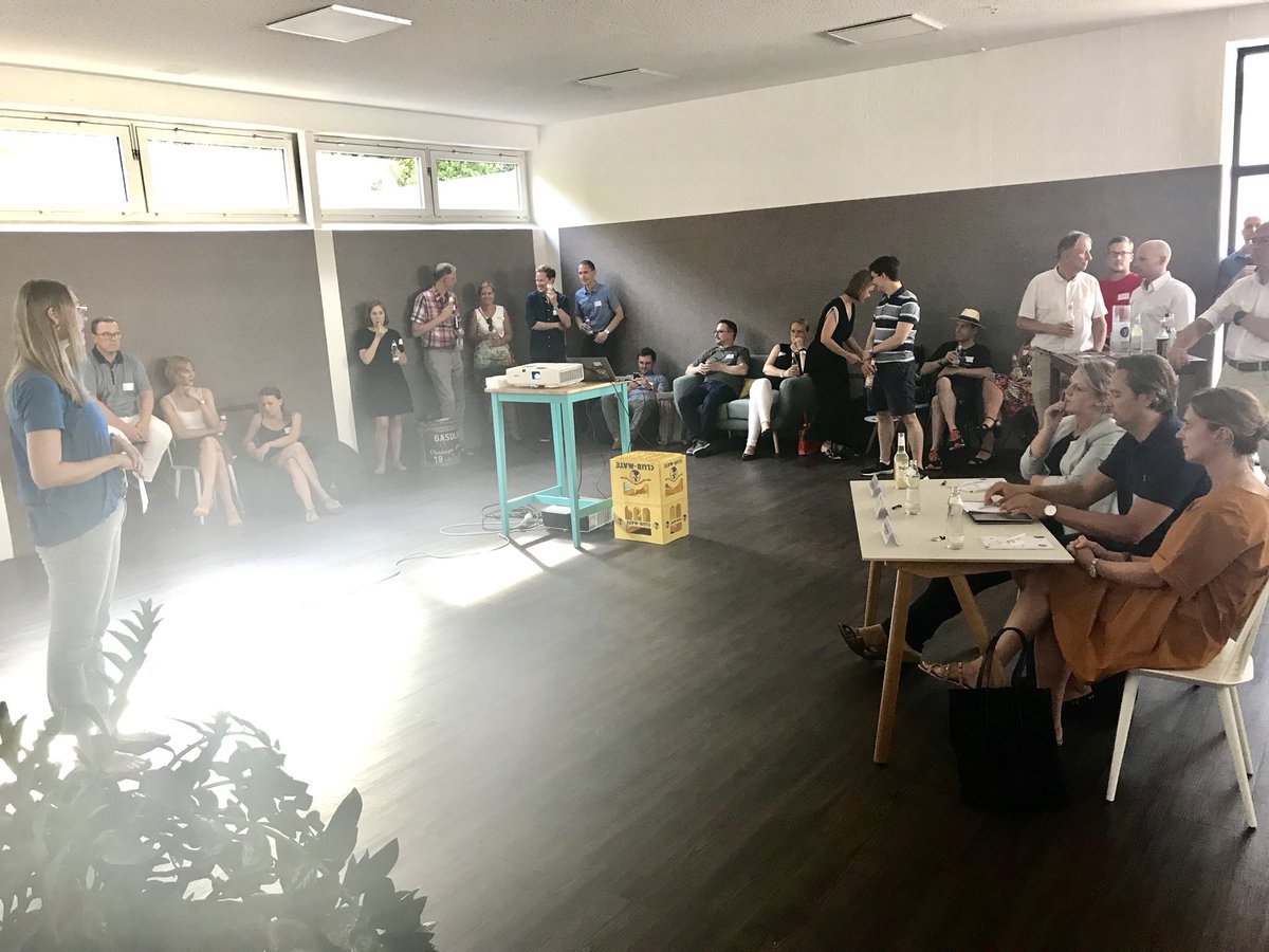 Venture_Villa's tweet image. #vvdemoday6 läuft - auch bei gefühlten 1000 Grad🔥#seedaccelerator #techstartups