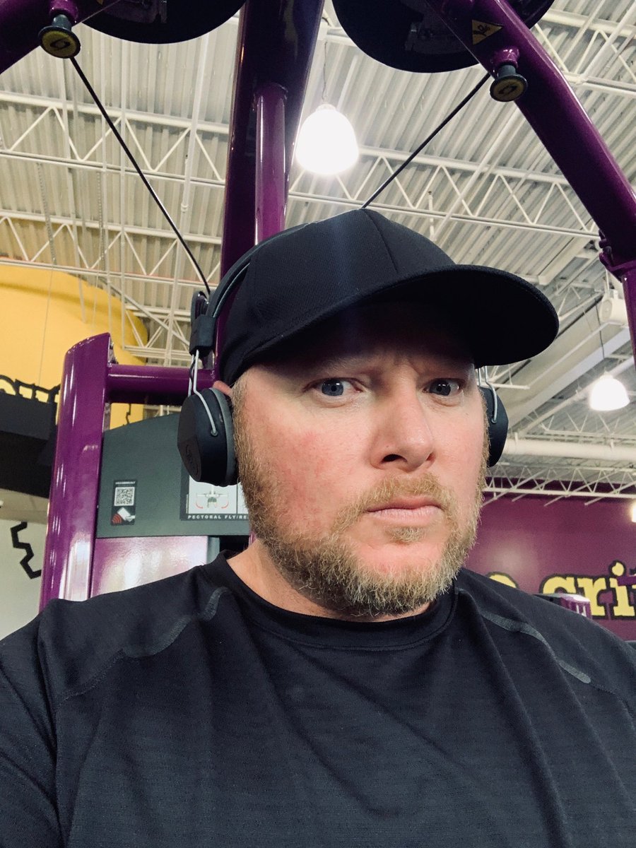 Brian_MurrayGH's tweet photo. Investigating the paranormal at night, lifting weights during the day! #killtheday https://t.co/sWvK7Yow42