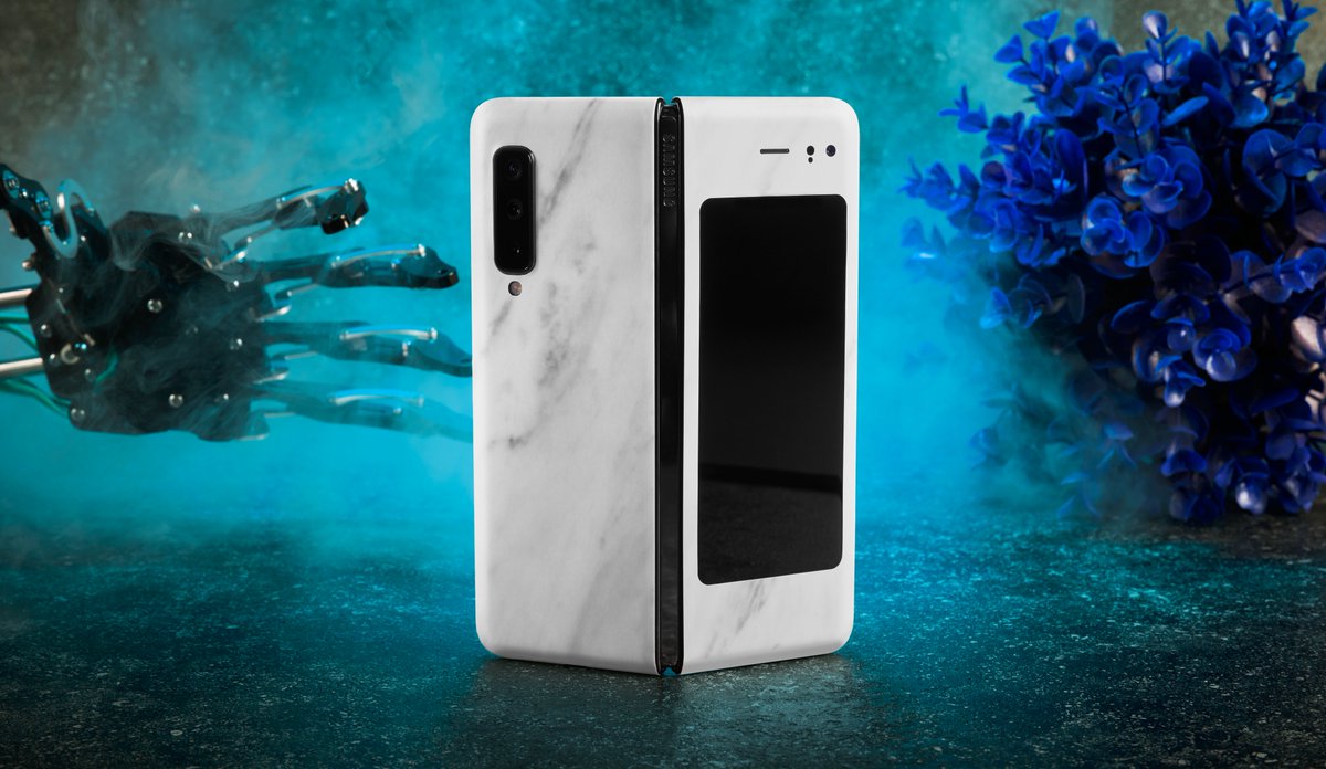 dbrand's tweet photo. Galaxy Fold skins: now easier to remove than the screen... probably? https://t.co/PypUOWigr4