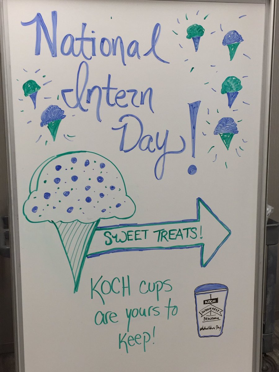 daniharmon8's tweet photo. It’s hard to beat ice cream and cornhole!!  #NationalInternDay #KochInterns #LifeAtKoch @KochCollege https://t.co/BPJA3rdgiN