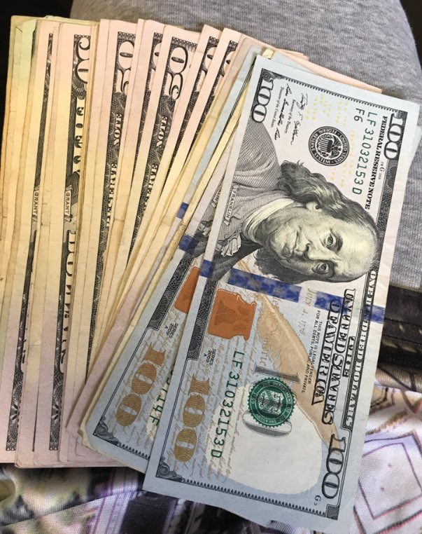 christianjackiy's tweet photo. I want to be your sugar mommy. And spoil just first 50 babes I do not want sex or nude Thanks. First 75 people who like /fw, rt and DM ASAP Get $800  instantly. Cashapp and PayPal 
#sugardaddyneeded 
#SugarBabieswanted #faceapp #sugarmommywanted #sugarbabyfirst #cashcow #seeking https://t.co/MwLQPIUSWC