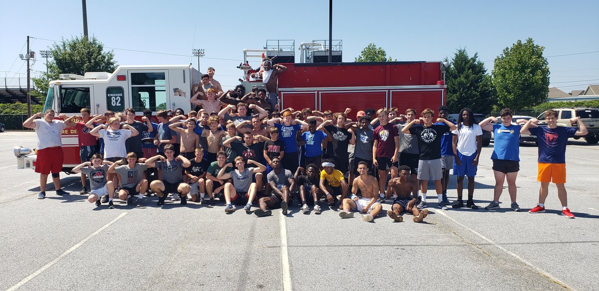 A huge thank you to Taylors Fire for bringing out a fully loaded truck for our Football team to push! We thank you for your service to our community!