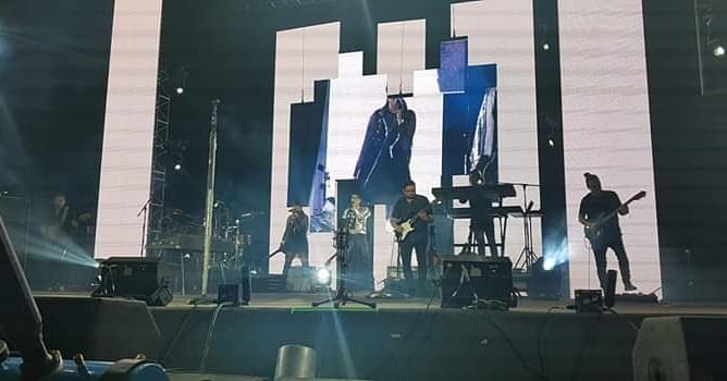 ArmyLoveHaAshUy's tweet photo. @haashoficial en la Feria Nacional de Durango 🇲🇽 🥰 😍🎵
#gira100añoscontigo  #ViveTuFeria #ViveDurango #ElMejorLugar #HaAshEnDurango #FENADU2019 #ReinasDelSoldOut https://t.co/vNi6KZ7N1O
