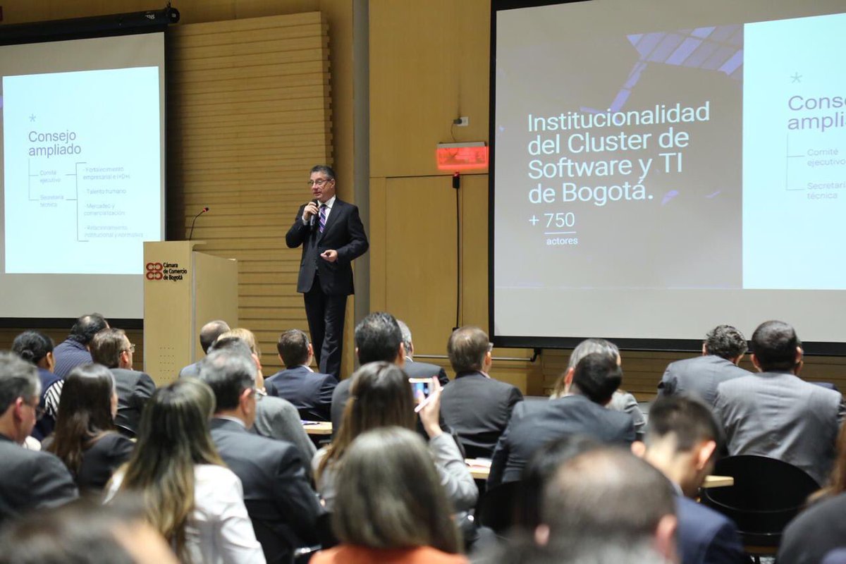 Partícipes del Consejo Ampliado del Cluster de Software y Ti con la Ministra TIC y Presidente Microsoft aprendiendo de #TechIntensity, AI y Desafíos 4.0. #ClusterSoftware