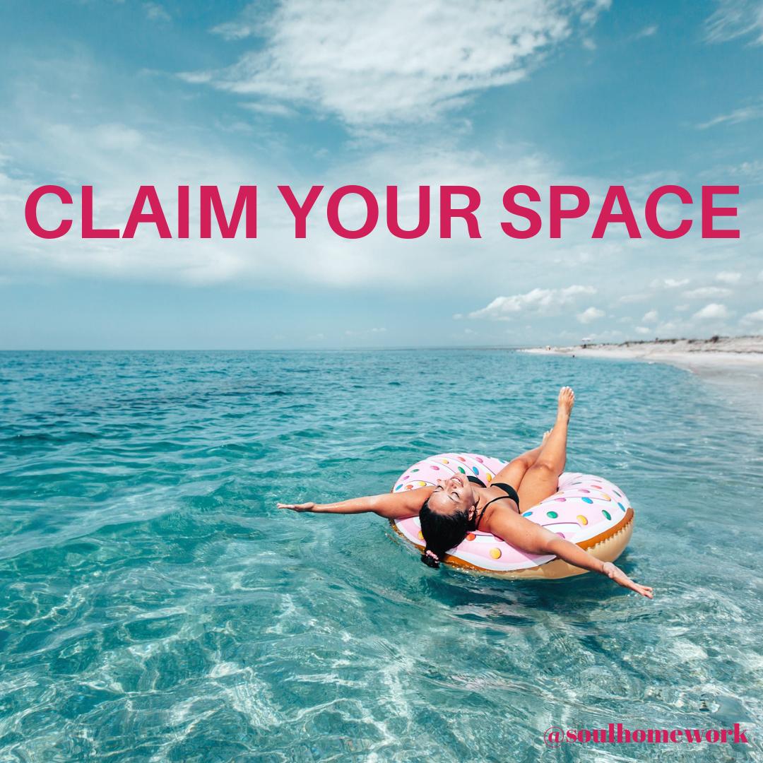 LiisOnLife's tweet photo. Claim your space. It's yours. #ownyourshift #bodypositivity #bodylove https://t.co/R1OfzZpBb0
