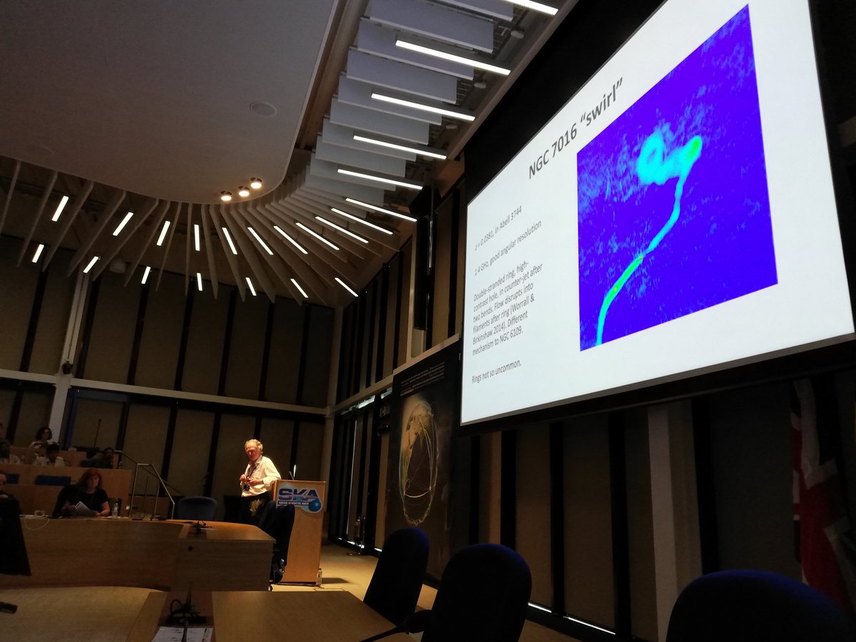 astrojets100's tweet photo. Mark Birkinshaw giving various examples of jets interacting with the intergalactic medium #astrojets100 https://t.co/z8WFKlOTXz