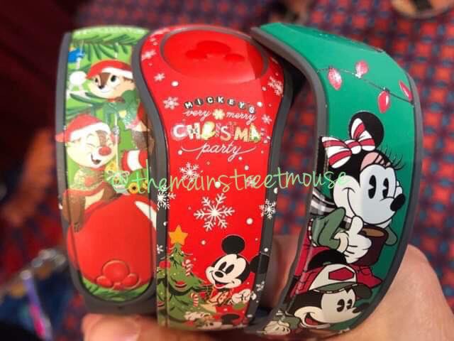 IAmCindySimmons's tweet photo. LOVE the new MagicBands coming for the #DisneyHolidays!! SO fun! 🎄❤️⛄️🎅🏻 #WaltDisneyWorld #TheMainStreetMouse https://t.co/8UGcn8p7gR