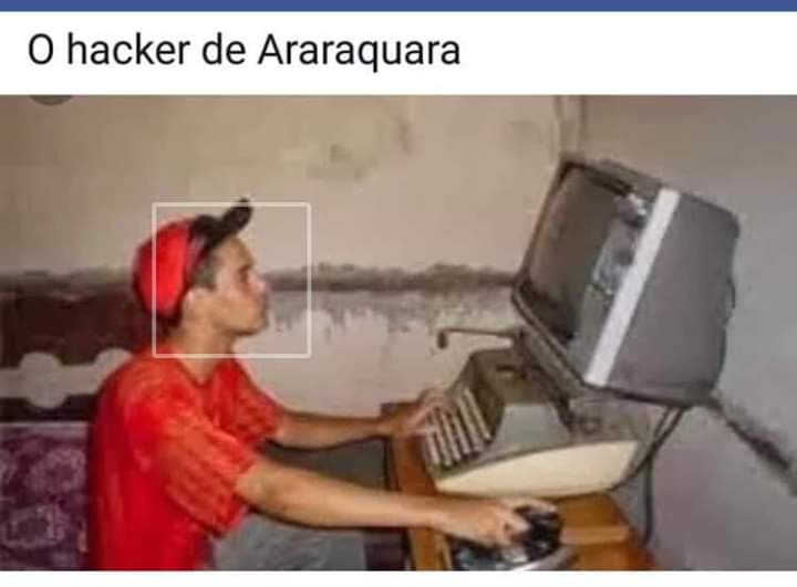Marquiori13's tweet image. Os aloprados da inteligência a serviço do #MoroCriminoso, divulgaram a 1° imagem do #FakeHacker pego no exato momento em que clonava os celulares dos integrantes do #LaranajalDoPSL e da quadrilha que elegeu o #BozoFascista.