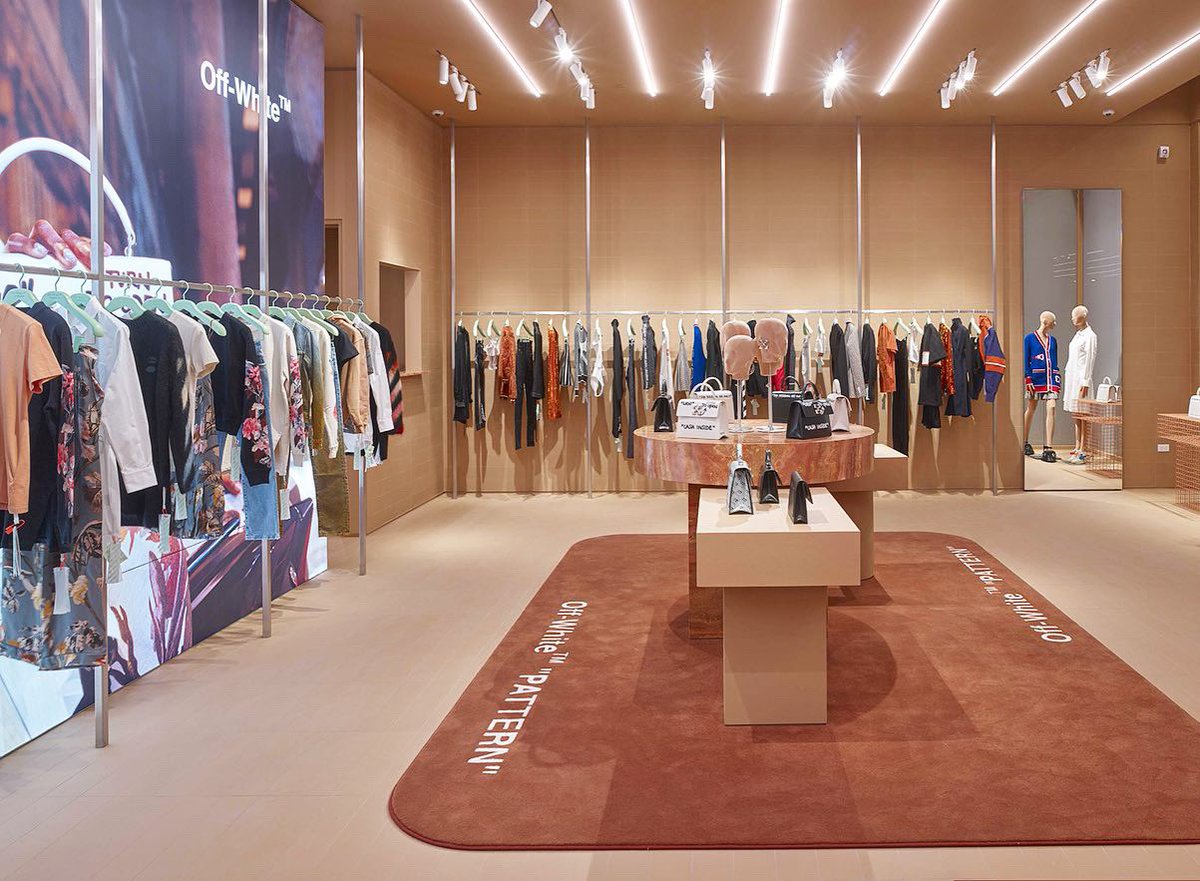 Off-White™ First West Coast Store in Las Vegas