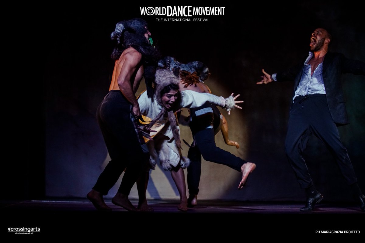 WDMdance's tweet photo. Alcune foto dallo spettacolo Cappuccetto Rosso - The Wolf della Compagnia La Luna nel Letto insieme alla Compagnia Eleina D all'interno del World Dance Movement - The International Festival. Per tutte le altre foto: https://t.co/6JIa1rvq1u
#danza #spettacolo #festival #WDMItaly https://t.co/fh3GixwvJZ