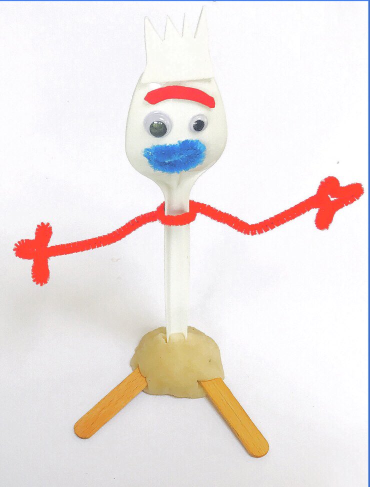 Really enjoyed running Rubbish Revamped recycled craft workshops at Beswick Library for  <a href="/MancLibraries/">Manchester Libraries</a> today.
Loved that the parents happily joined in too and didn't just watch their kids.

Next Tuesday we're at Miles Platting library. And we're making #Forky from Toy Story!!