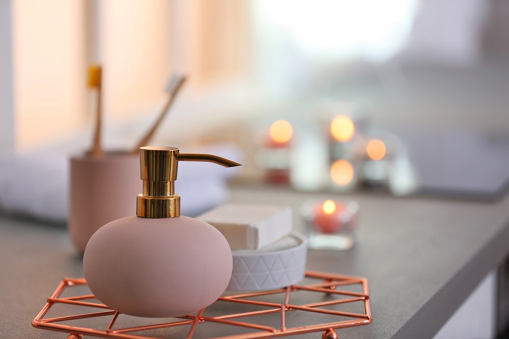 AmacRealEstate's tweet photo. How to Declutter Your Bathroom to Stage Your Home
https://t.co/dbONvwiFcV

Bathrooms always seem to be short on storage space, even if you have built-ins and other storage places - and that means before you... https://t.co/WjwC0a4MxB
