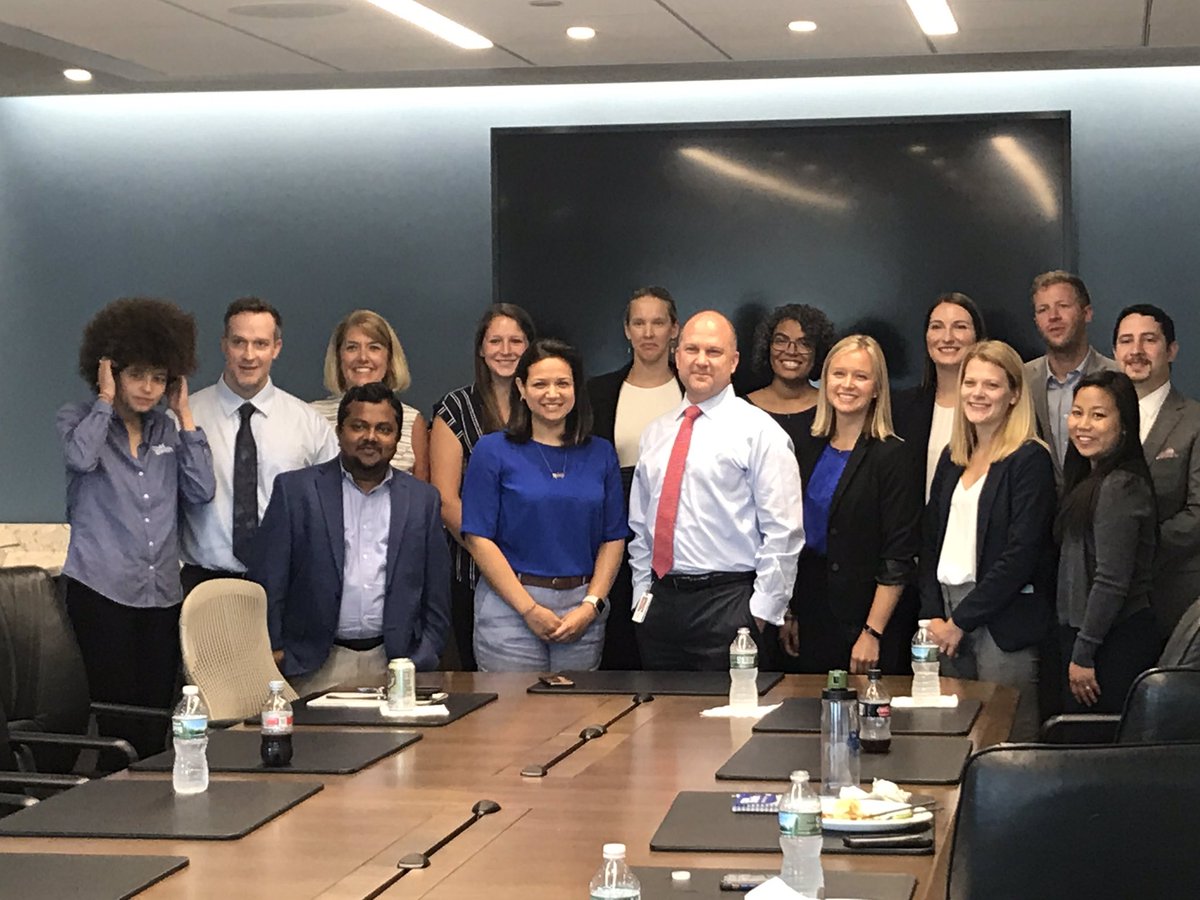 Danielleleejack's tweet photo. Our CEO @TWall2013 and CMO @forgasjb took the time to lunch and INSPIRE our #CDMSmithRisingStars! https://t.co/O1J74Bj6Ab
