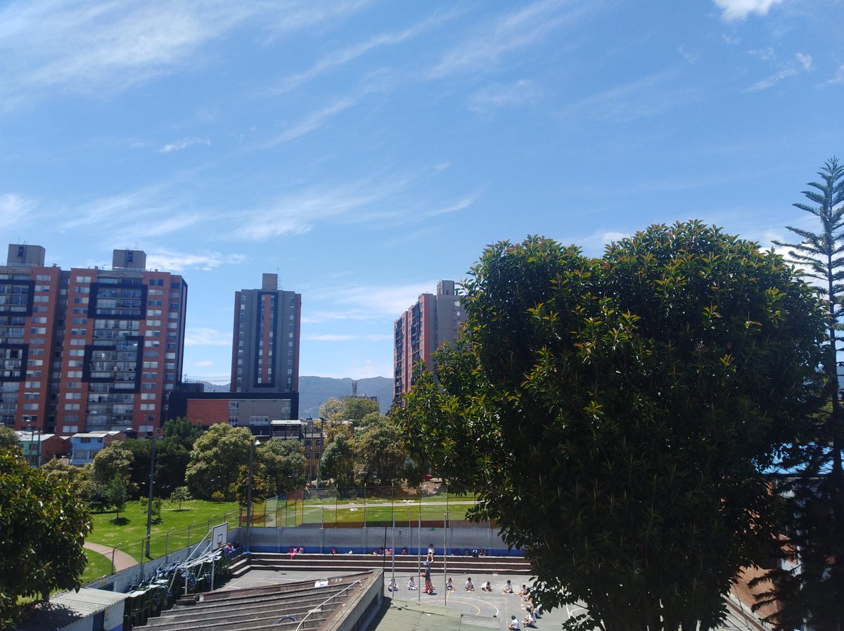 UnaFotografaDic's tweet image. Que todo el dia este así 🙏🏼 @MCHeisel cierto? @los40colombia #HeiselTime