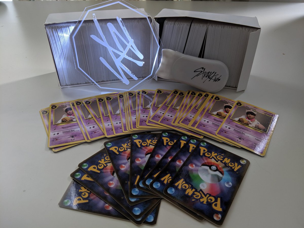 StrayKids_et_al's tweet photo. I'm really excited to announce that I will be handing out freebies for @1004_HJS  at #straykidsinlondon . I'll tweet my location throughout the day and should be there from around 10am. Come find me to catch your Pokesung!! https://t.co/eMUhwYeRdw