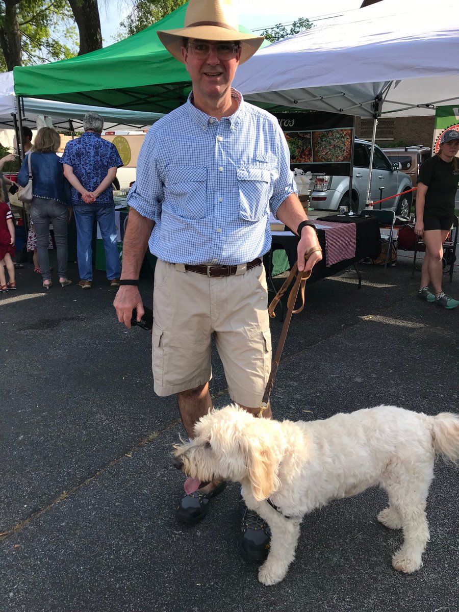 The weather is perfect to treat your four legged family member with a trip to Greene Street Market🍅