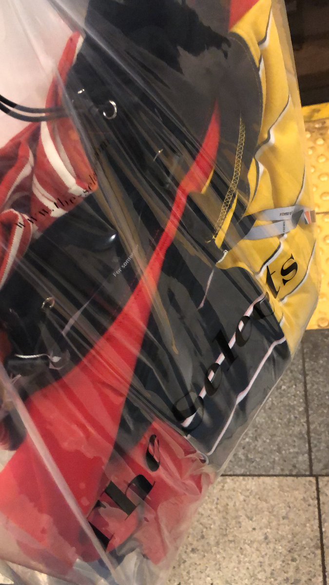 hoes4wannie's tweet photo. WENDY HONEY ARE YOU HAPPY i spent some money today #swbd IM POOOOOOOR https://t.co/hiuqHpk1Ul