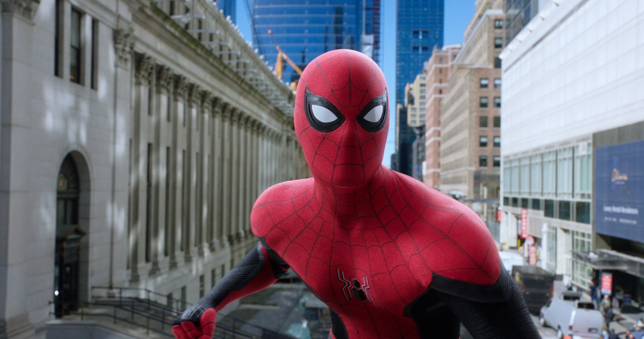 نقد فیلم :  اسپایدرمن دور از خانهSpider man  خرید کمیک far from home