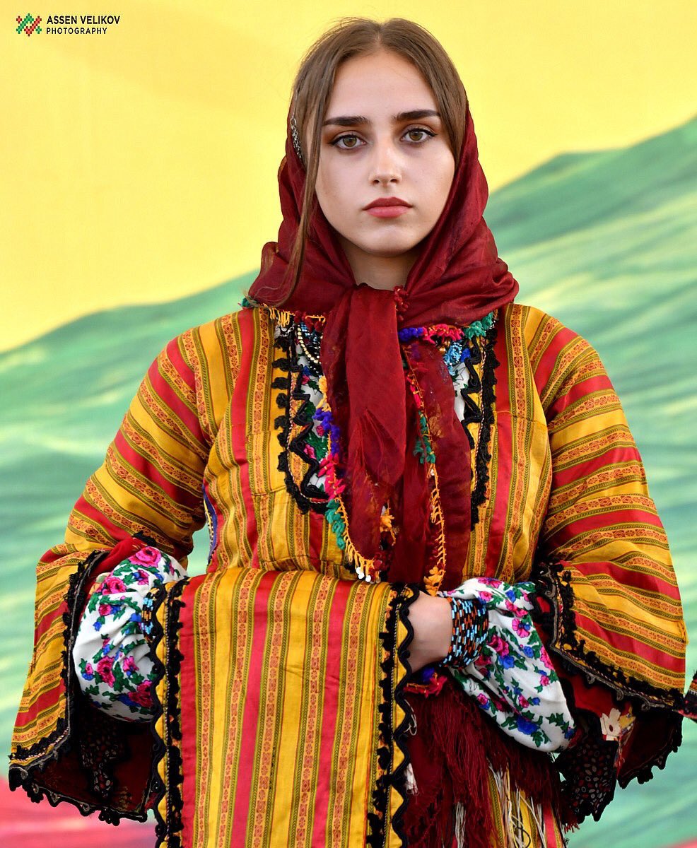 IvanGaidarov's tweet photo. The beauty of #Bulgarian #national #costumes 🇧🇬 (credit Assen Velikov) https://t.co/YJbDZj0OsI