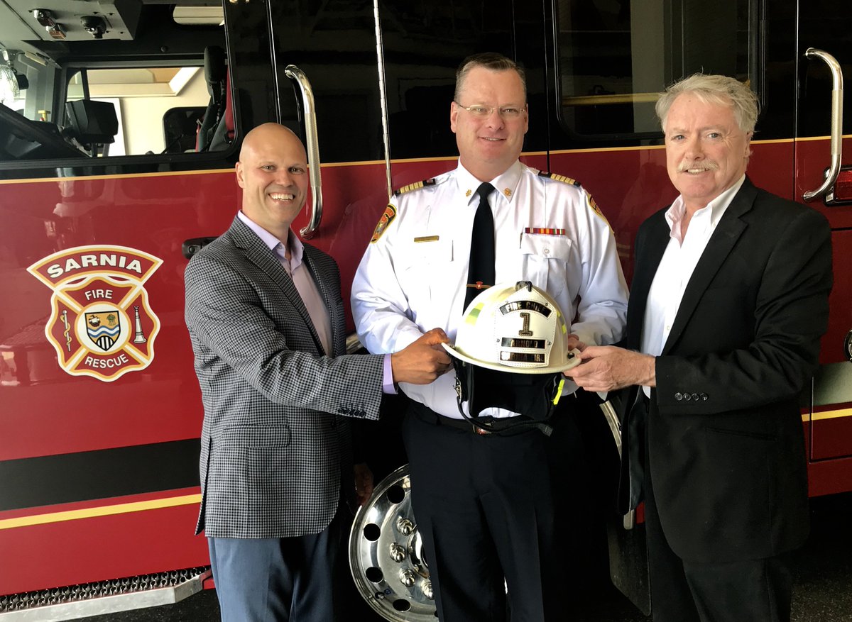 Sarnia Fire Rescue tweet media