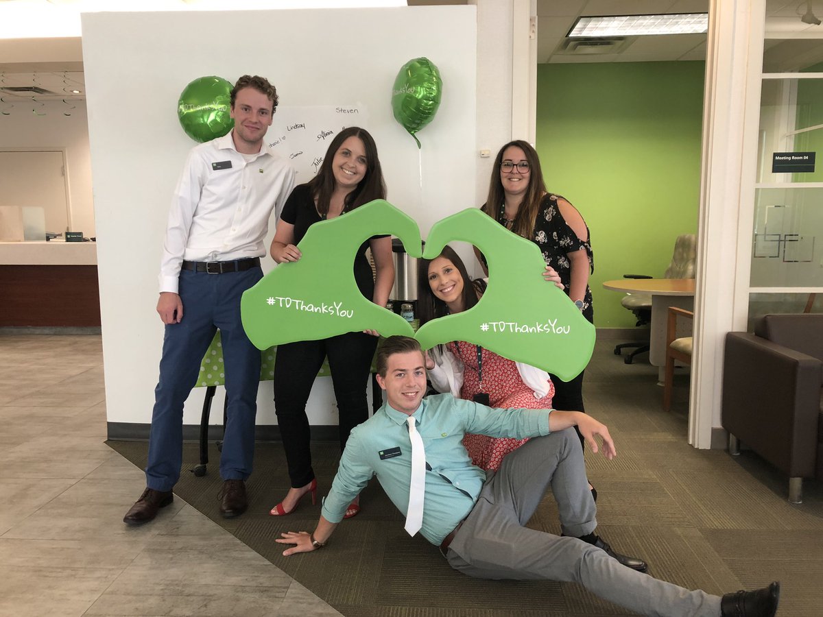 team mapleview excited about celebrating our customers today #TDThanksYou <a href="/TaraLynnH_TD/">Tara-Lynn Hughes</a> @ShaunB_TD