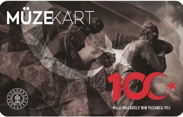 Bir yabancı  Topkapı Sarayı Müzesi’ne  72 liralık bilet ile  tek giriş yaparken,  Türk vatandaşları 70 liralık müze kart ile bakanlığımıza bağlı tüm müzelere yıl boyunca sınırsız girebiliyor.
Müzelere yabancı  kalmayın!...

Cebimde müze kart, sınırsız kültür&amp;sanat!