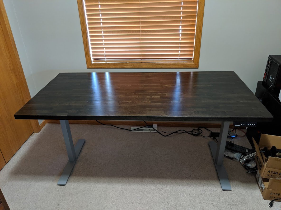 evancjensen's tweet image. Got my new @autonomousdotai desk legs and my butcher block counter top put together! Also using a couple of the Autonomous single monitor arms which are solid! #custom @OfficialPCMR