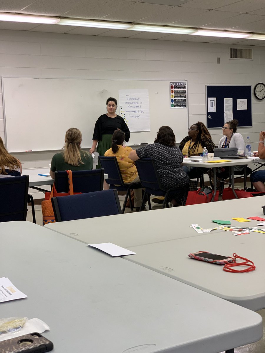 MCPSWellness's tweet photo. All about district assessments for our new #Area1 teachers!  Great information from @TLukas_Learning and @Joelene_Vining! @KinardsConnect1 https://t.co/b0XOD0fdmY