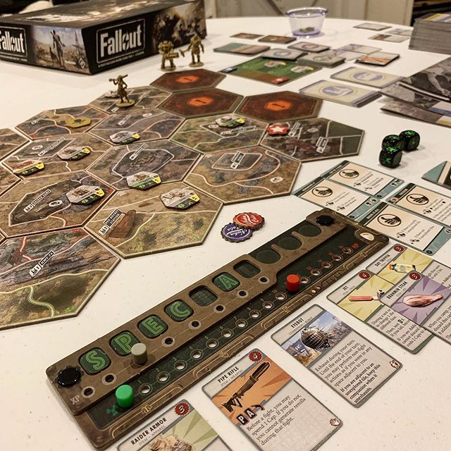LuckysGotGame's tweet image. #FallouttheBoardGame is like if I told you to pack for an exciting vacation, picked you up and drove you around for a few hours and then just dropped you back off at your house.