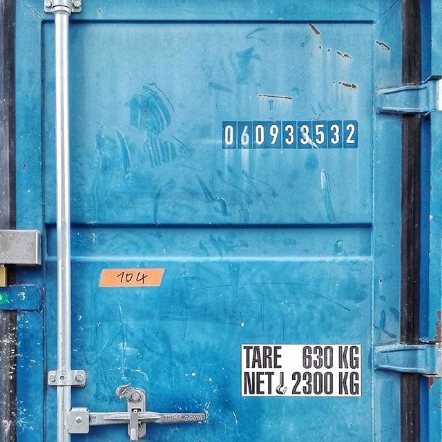 BluRabbit's tweet image. Challenge 2019 3x52 | S24 | Angers 21 mars 2019
. 
Nous n'en diront rien mais nous fredonneront sur un air de Richard Container car je n'ai pas mieux à proposer... (déso).
.
#3x52_Challenge
#bluRabbit2019_3x52
.
.
. 
#textureobsession #texturelicious #te…