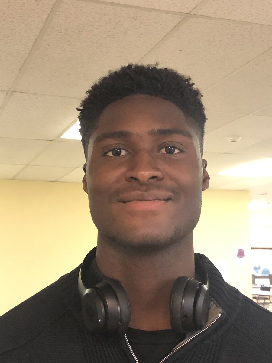 a_veggie_ma's tweet photo. Corahn Mills has been with EDSI for two years and has mad rsuch an impact on so many clients and team members here at EDSI #pasummerinterns https://t.co/fG7fjtdlwJ