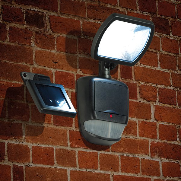 DuracellLights's tweet photo. These Duracell Solar LED Garden Security Light will help you stay safe in your garden this summer
get yours now at https://t.co/BMhEPU3kGC
#duracellligthing #idealworld https://t.co/BNIHaRGa3K