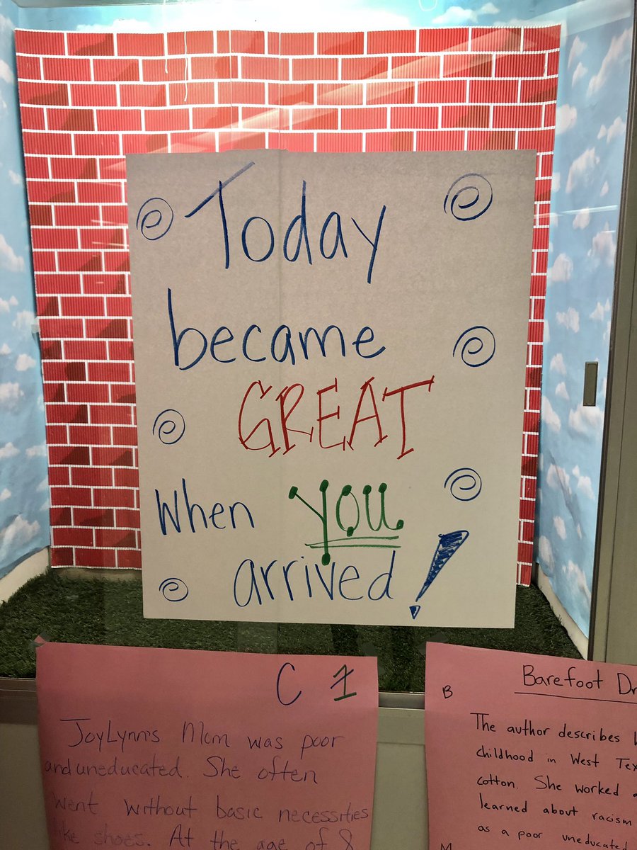 SheleneLivas's tweet photo. Shout-out to @MrsPatty14 for attending ABYDOS Reading Week with @Mark_Spilman and @Literacy4lifeRN. 📚📝😃 Another @KetelsenES Kangaroo going the extra mile for her students. #SummertimeLearning @Northwest_HISD https://t.co/tc2AlHMLvv