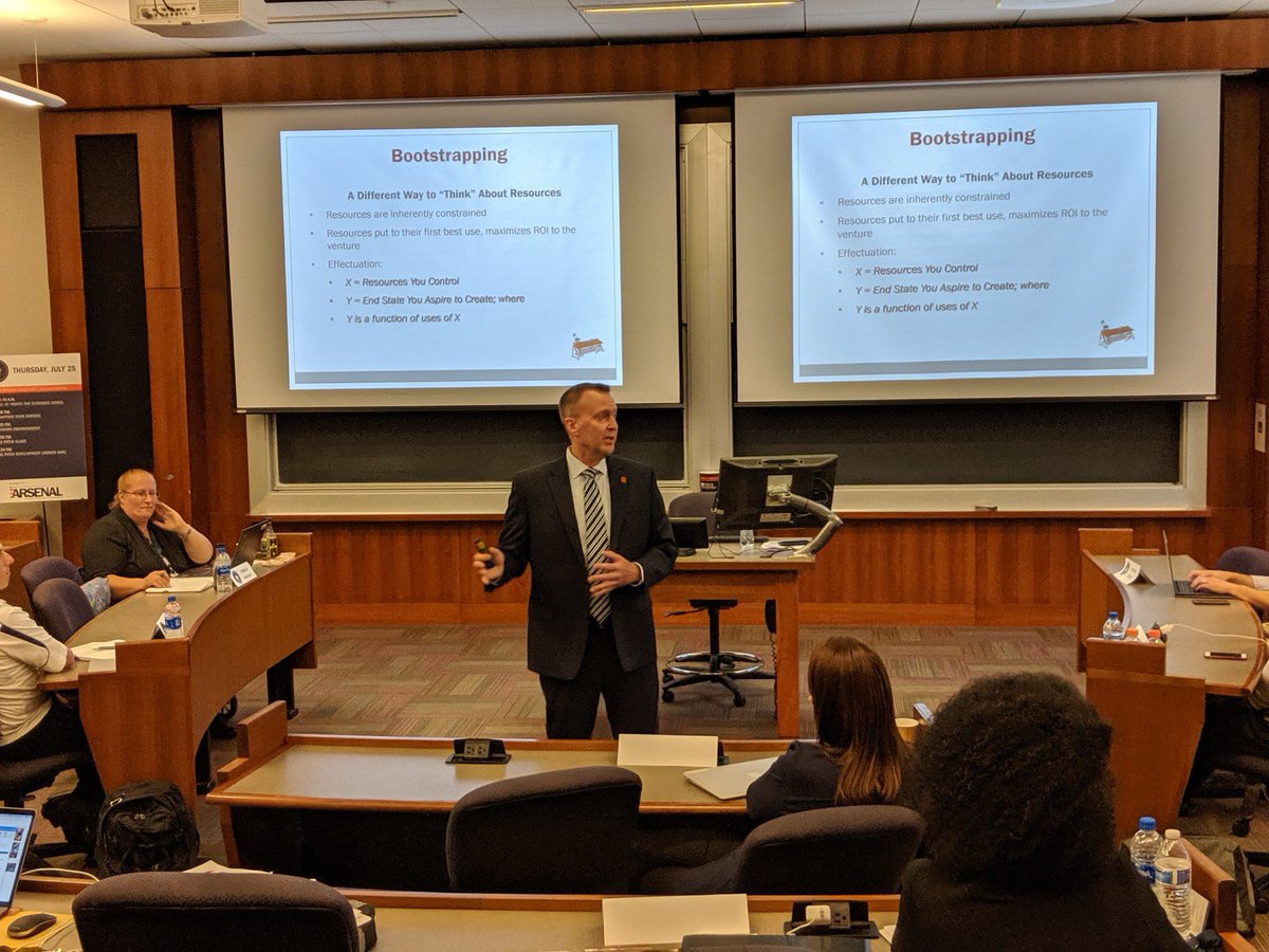 IVMFSyracuseU's tweet photo. “Think hard before you bring on an employee when starting your business venture. Consider outsourcing vs. hiring.” - @DrMikeHaynie talking tips & tricks of #bootstrapping. #EBVSU #BestPlaceForVeterans https://t.co/1TXnsRiMzz