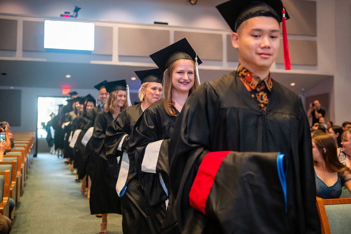 WesternSeminary's tweet photo. Wonderful moments at our San Jose 2019 Graduation Commencement
#WesternSemGrad2019 https://t.co/4XeaxdW5fL