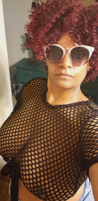 #bigtitty https://t.co/WzY9rYxPp8<a href="/tag/bigtitty"class="tags">#bigtitty</a>