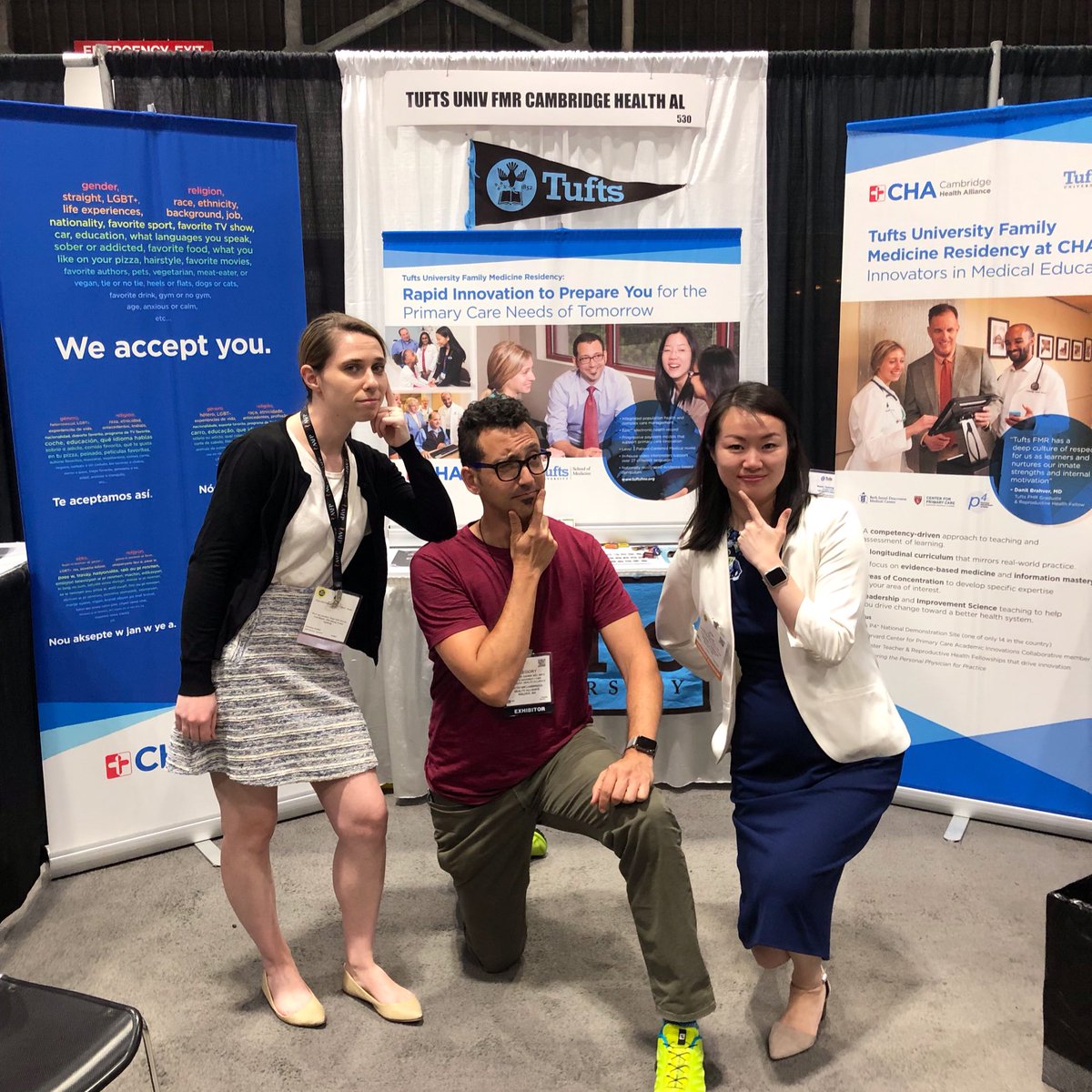TuftsFMR_CHA's tweet photo. We don’t always come to #AAFPNC but when we do our booth is the most interesting in the room ..... 🤔😂#recruitingainteasy #FMRevolution #booth503 @DoctorSawin @joyjylee https://t.co/q1AZ62mKsm