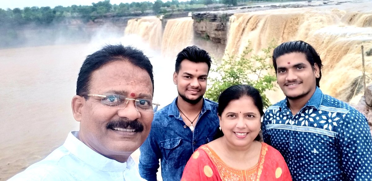 marjiram's tweet photo. Chitrakoot Waterfall, Bastar, Chhattisgarh https://t.co/d79ZforkHf