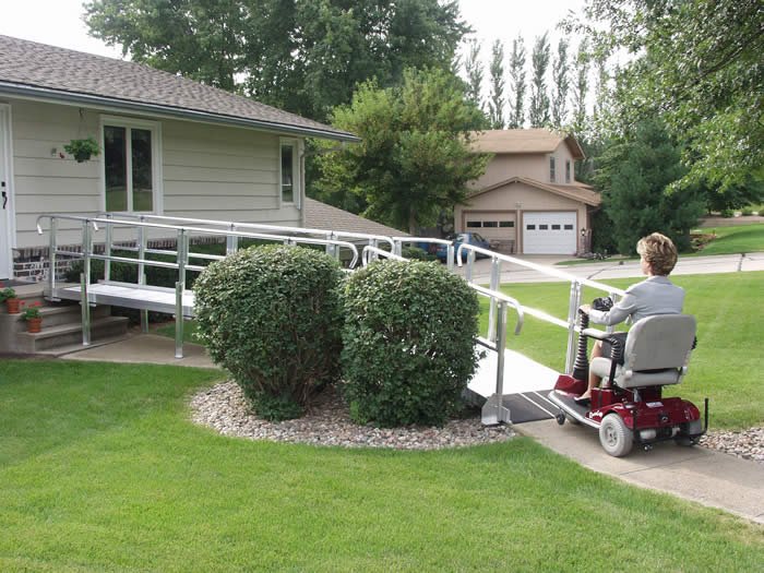 MEDAccessinc's tweet photo. Made from lightweight aluminum, modular handicap ramps are ideal for creating ADA compliant entrances for residential and commercial buildings.#wheelchairramps #ramps #homeramps #Handicapramp #accessible #lifts #vehiclelift #vehicleramp #woodenramps #rubberramps #thresholdramps https://t.co/MeOAR9vHEp