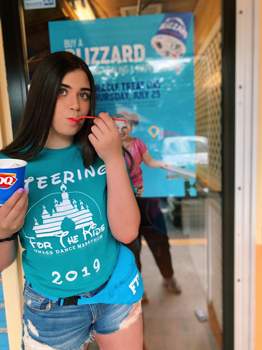 UMassFTK's tweet photo. Thank you to Nicole and her adorable nephew for participating in Miracle Treat Day today! Order a blizzard today to support FTK and CMN hospitals! #MiracleTreatDay #DM4MiracleTreatDay 💛💛💛 https://t.co/yGbe8qbgYP