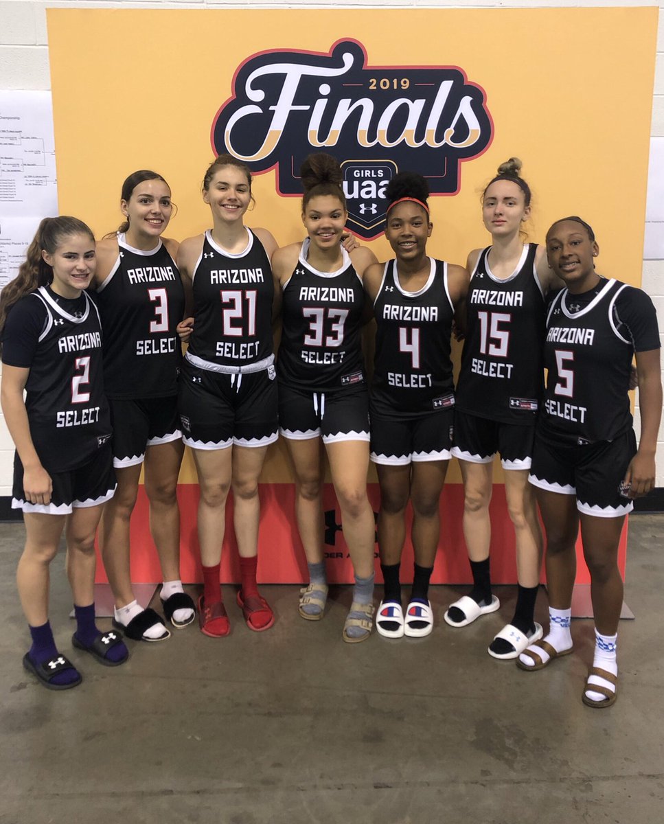 BVPrepHoops's tweet photo. So proud of @Dobrya14 progress this season with @ArizonaSelectBB! Amazing to see her improvement coming from Russia 🇷🇺 less than a year ago. Played against the top competition in the country 🇺🇸 on @GirlsUAA circuit. Was one of the leading scorers on team with a ton of talent. https://t.co/fnIed0GBz5
