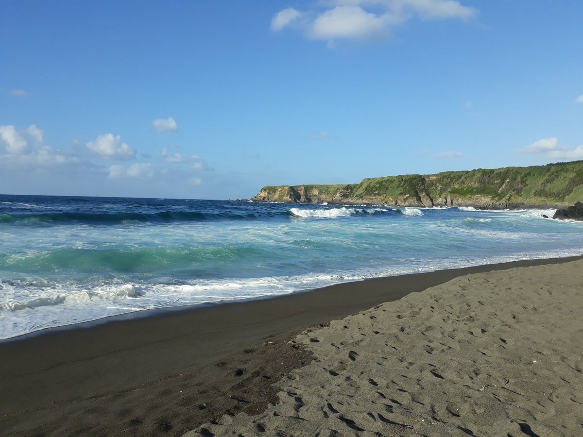 Alisedaenbici's tweet photo. Segundo día  por las #Azores.
Cómo no habíamos venido antes
#lagoadofogo
#caldeiravelha
#achada
#moinhos https://t.co/WUdYC1BfCQ