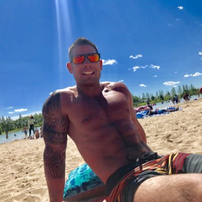 TuckCurler's tweet photo. #NewProfilePic https://t.co/0JjPKKEllK