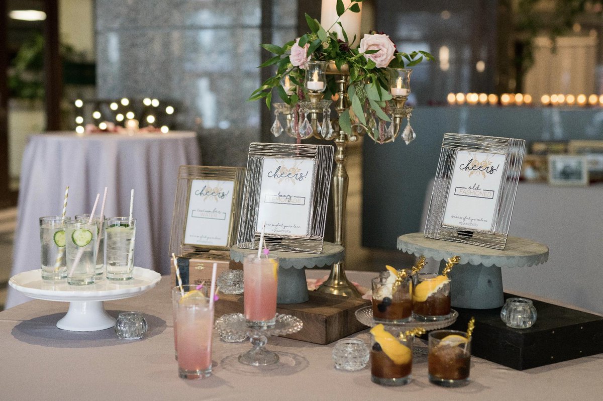 Because three welcome cocktails is better than one. 🍹🥂🥃 #BLDGYourEvent #Weddings #Chicago #ChicagoWeddings #ChicagoEvent #EventSpace #TGIT #WelcomeCocktail #Cheers #ThursdayThoughts