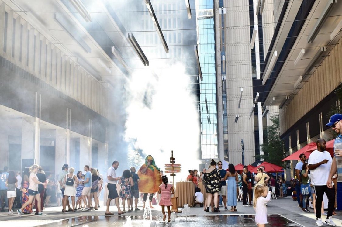 PF ‘19 📸🍑 Highlights by @peachtreecenter - There's something  about those Georgia peaches 🍑 #TBT to our peachiest event yet! <a href="/ATLPeachFest/">PeachFest</a> this past Sunday was a success, with more peach-infused food and beverages than you can imagine. Thank you to all the talented chefs ...
