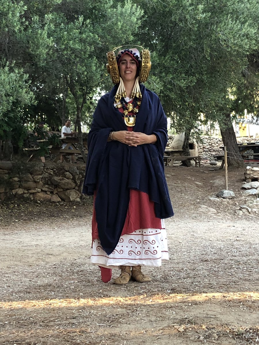 Ibercalafell's tweet photo. #inauguratio del #terraibèrica2019 #potestasinfeminis #ciutadellaibèrica #calafell https://t.co/VCJJbBt5TB