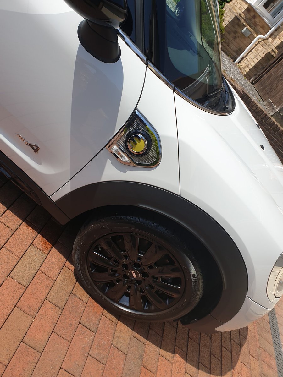 DialaWashUK's tweet photo. #dialawash #carwash #mobilecarvaleting #isleofwight #fullvalet #happycustomer #mini https://t.co/R9gLl6WNO7